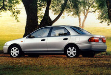 Mazda 323 4p