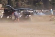 INSOLITE – Il se fait arracher son hayon par un avion