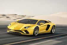 Lamborghini Aventador S : Détaillée dans 5 vidéos
