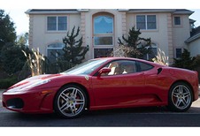 INSOLITE – Une ex-Ferrari 430 de Trump à vendre