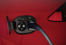 Tesla met extra CCS-stekker?