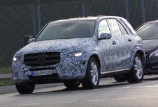 VIDEO – Mercedes : le futur GLE piégé