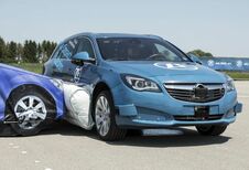 Laterale airbag aan de buitenkant getest door ZF