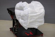 Komt Honda met een knuffelairbag?