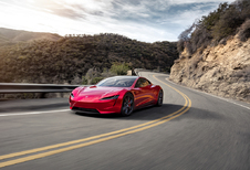 Tesla Roadster : fusée planante et essuie-glaces électromagnétiques