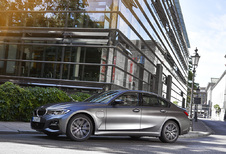BMW 320e et 520e : hybrides rechargeables plus abordables
