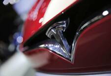 Tesla Passenger Play, 580.000 véhicules sous enquête