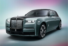 Nieuw gezicht, verlichte grille en andere evoluties voor Rolls-Royce Phantom