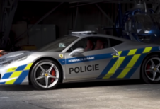 Tsjechische politie neemt geconfisqueerde Ferrari in gebruik