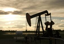 Olieprijzen op laagste peil sinds begin dit jaar