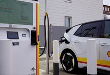 Shell en Volkswagen lanceren Flexpole, een snellader met interne batterij