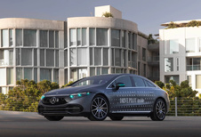 Mercedes : des feux turquoise en conduite automatisée