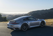 Porsche célèbre les 50 ans de la 911 Turbo avec l'édition limitée Turbo 50 Years