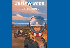 Julie Wood remet le casque!