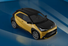 Hier is de nieuwe, voortaan hybride Toyota Aygo X!