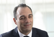 Antonio Filosa succède à Carlos Tavares à la tête de Stellantis