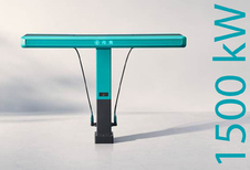 Volle batterij in minder dan 10 minuten: deze Flashcharger kan supersnelladen aan 1.500 kW