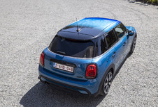Mini Cooper 5 portes : Marquer sa différence... de prix!