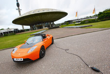 TESLA ROADSTER SPORT : Plug & Play