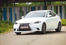 LEXUS IS 300h : Kungfu Panda