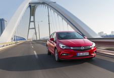 Opel Astra 1.0 Ecotec (2015)