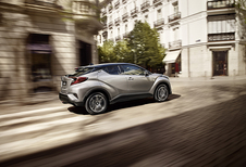 Toyota C-HR Hybrid (2016)