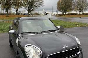 MINI Paceman