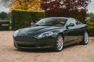 Aston Martin DB9