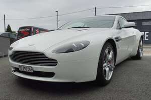 Aston Martin V8 Vantage