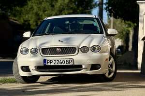 Jaguar X-Type