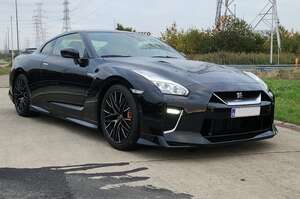 Nissan GT-R