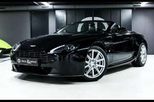 Aston Martin V8