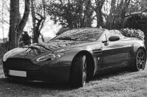 Aston Martin V8 Vantage