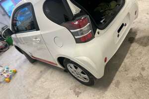 Toyota iQ