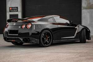 Nissan GT-R