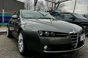 Alfa Romeo 159