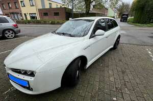 Alfa Romeo 159