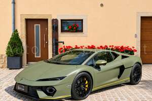 Lamborghini 