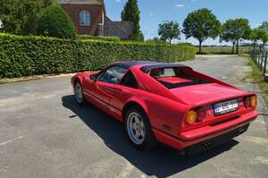 Ferrari 328