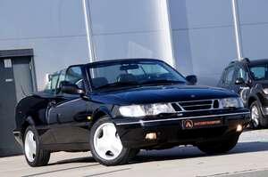Saab 900