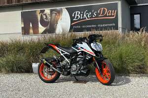  125 duke
