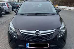 Opel Zafira Tourer