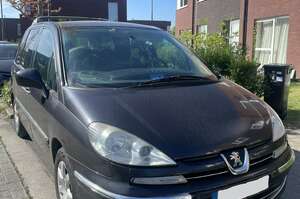 Peugeot 807