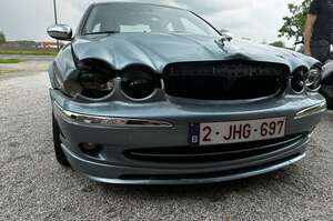 Jaguar X-Type
