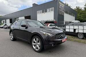 Infiniti FX
