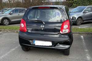 Nissan Pixo