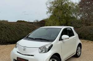 Toyota iQ