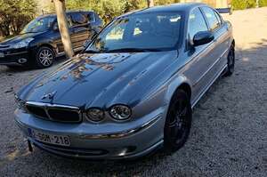 Jaguar X-Type