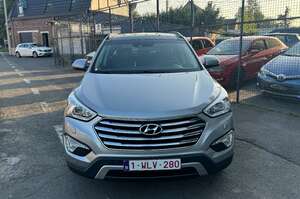 Hyundai Grand Santa Fe