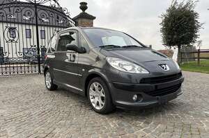 Peugeot 1007